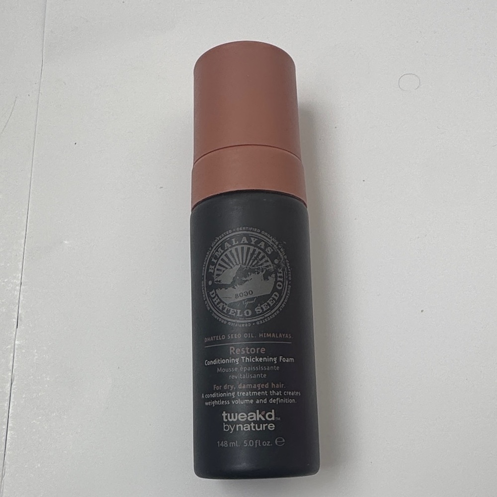 Tweak'd by Nature Restore Conditioning Thickening Foam - Black and Brown